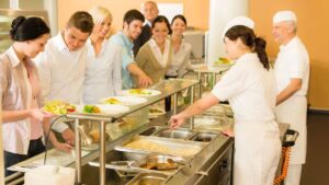 cc09f7fb896e2335967cd847c92defb9-employe-restauration-collective-300x169 cc09f7fb896e2335967cd847c92defb9-employe-restauration-collective